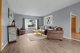 E3709 Krok Rd, Kewaunee, WI 54216 - Photo 5