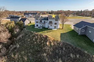 2627 Bay Settlement Rd, Green Bay, WI 54311 - Photo 9