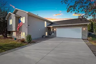 3481 Eichstadt Rd, Oshkosh, WI 54901 - Photo 1