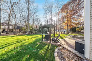 2416 Woodland Terrace, Neenah, WI 54956 - Photo 61