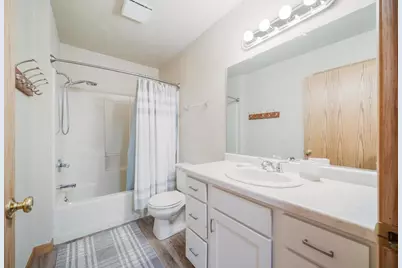 2119 Cloudview Court, Appleton, WI 54914 - Photo 19