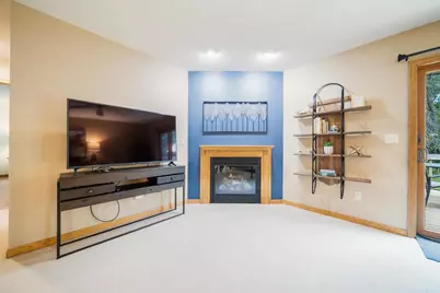 2119 Cloudview Court, Appleton, WI 54914 - Photo 5