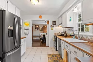 2344 Oakwood Ave, Green Bay, WI 54301 - Photo 11