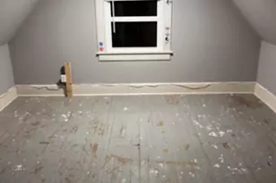 305 E State St, Iola, WI 54945 - Photo 13