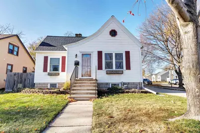 215 Gray Street, Green Bay, WI 54303 - Photo 1