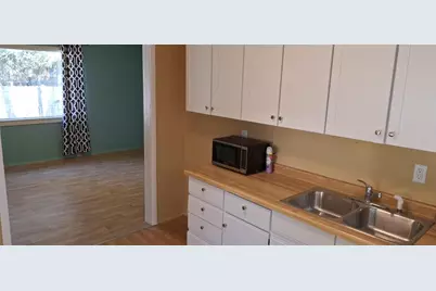 921 Raton Court, Manitowoc, WI 54220 - Photo 17