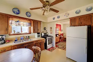 1312 Jefferson St, New London, WI 54961 - Photo 5