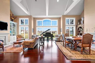 N8418 N Shore Rd, Menasha, WI 54952 - Photo 9