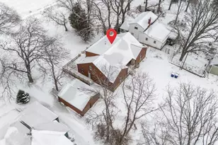 2453 E Shore Dr, Green Bay, WI 54302 - Photo 35