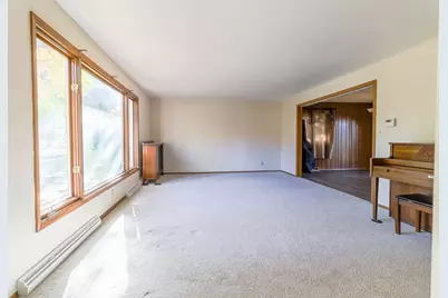 1913 N Outagamie Street, Appleton, WI 54914 - Photo 13