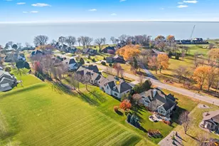 N8426 N Shore Rd, Menasha, WI 54952 - Photo 7