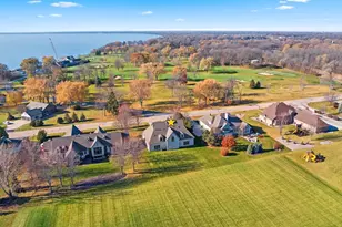 N8426 N Shore Rd, Menasha, WI 54952 - Photo 9