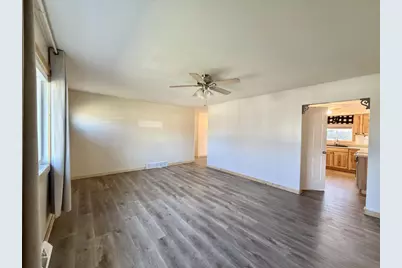 163 N Kossuth Street, Berlin, WI 54923 - Photo 3