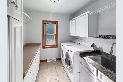 3643 Hickory Ridge Road, Oshkosh, WI 54904 - Photo 13