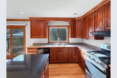 3643 Hickory Ridge Road, Oshkosh, WI 54904 - Photo 3