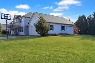 3643 Hickory Ridge Rd, Oshkosh, WI 54904 - Photo 33