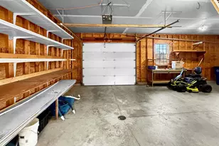 3643 Hickory Ridge Rd, Oshkosh, WI 54904 - Photo 29