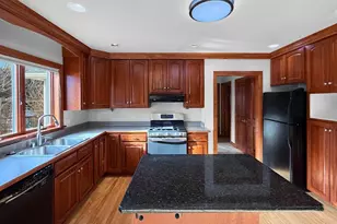 3643 Hickory Ridge Rd, Oshkosh, WI 54904 - Photo 5