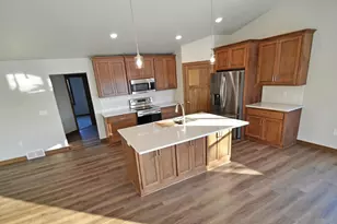 470 S Huron Rd, Green Bay, WI 54311 - Photo 5