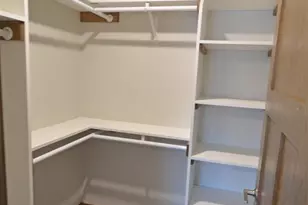 470 S Huron Rd, Green Bay, WI 54311 - Photo 23