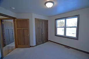 470 S Huron Rd, Green Bay, WI 54311 - Photo 21