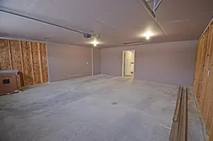 470 S Huron Rd, Green Bay, WI 54311 - Photo 27