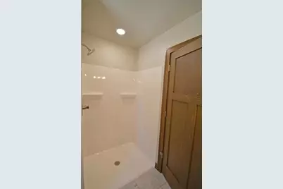 470 S Huron Road, Green Bay, WI 54311 - Photo 15