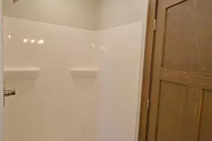 470 S Huron Rd, Green Bay, WI 54311 - Photo 15