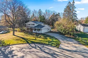 1485 W Marhill Rd, Green Bay, WI 54313 - Photo 1