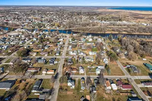 608 5th St, Oconto, WI 54153 - Photo 15