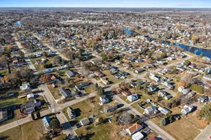 608 5th St, Oconto, WI 54153 - Photo 17