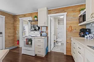 608 5th St, Oconto, WI 54153 - Photo 25