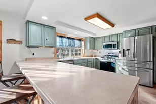 508 Waupaca St, Fremont, WI 54940 - Photo 7