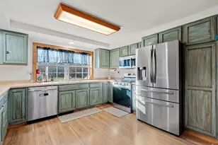 508 Waupaca St, Fremont, WI 54940 - Photo 9