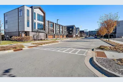 1108 Brookwood Drive #22, Green Bay, WI 54304 - Photo 81