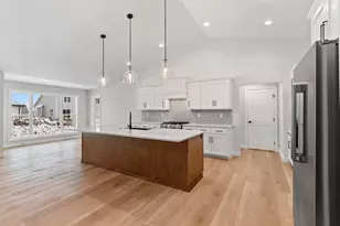 1412 Divinity Dr, De Pere, WI 54115 - Photo 15