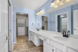 2210 E Tuscany Way, Appleton, WI 54913 - Photo 19