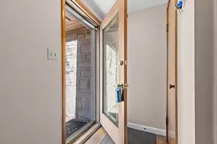 2530 Barbara Ave, Appleton, WI 54915 - Photo 9