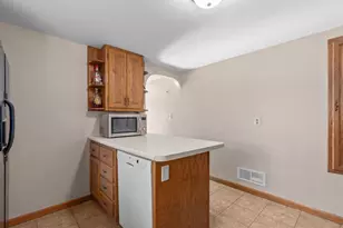 2530 Barbara Ave, Appleton, WI 54915 - Photo 15