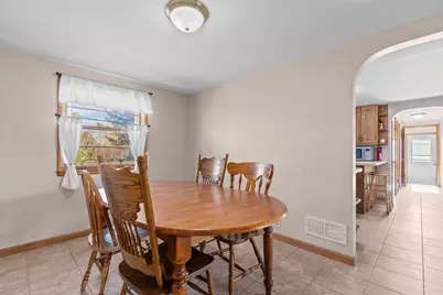 2530 Barbara Avenue, Appleton, WI 54915 - Photo 11