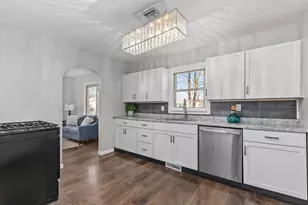 326 West St, New London, WI 54961 - Photo 7