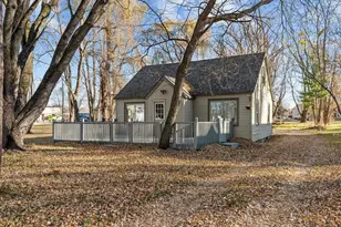 326 West St, New London, WI 54961 - Photo 33