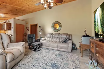 8144 South Chase Road, Pulaski, WI 54162 - Photo 7