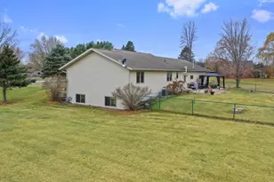 8144 S Chase Rd, Pulaski, WI 54162 - Photo 35