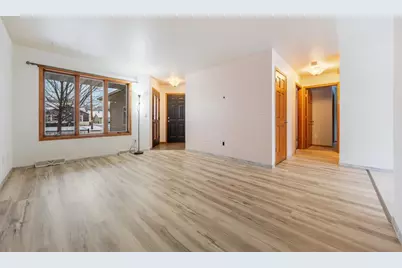 1431 Powers Street, Oshkosh, WI 54901 - Photo 5