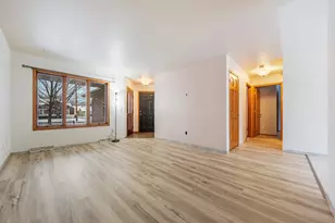 1431 Powers St, Oshkosh, WI 54901 - Photo 5