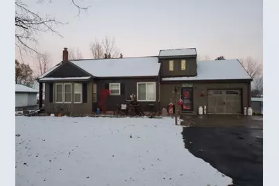 476 N Bridge Street, Manawa, WI 54949 - Photo 1