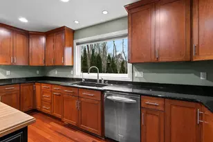 1789 Maidstone Cir, Green Bay, WI 54313 - Photo 25