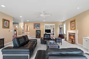 1789 Maidstone Cir, Green Bay, WI 54313 - Photo 15