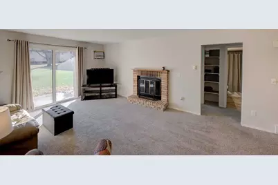 1757 Maricopa Drive #A, Oshkosh, WI 54904 - Photo 17